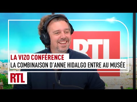 Alex Vizorek : « Ils ont hésité avec le slip bleu de Philippe Katerine »