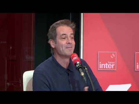 Les singes ont l’humour basique – Tanguy Pastureau maltraite l’info